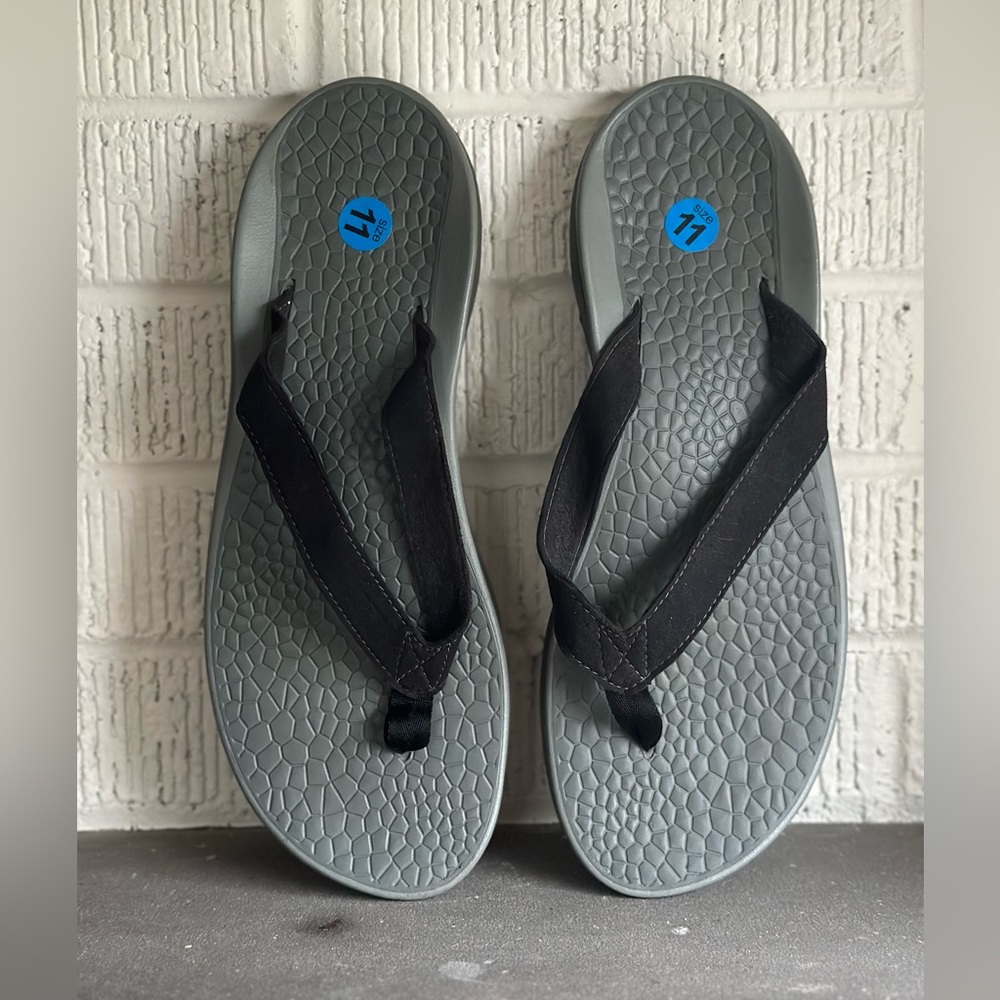 Chaco flip flop sandals.  Size 11.  Like new